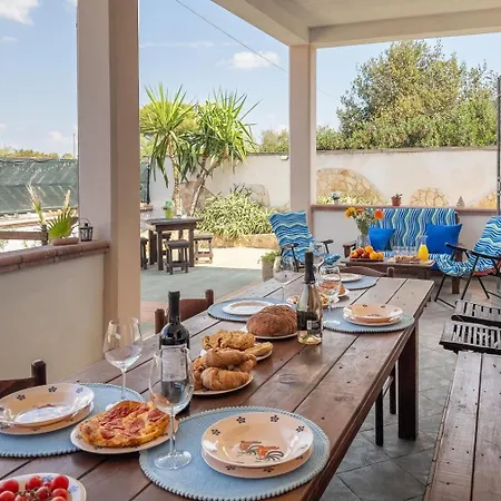 White Private Near The Sea, Wifi * Torre Squillace