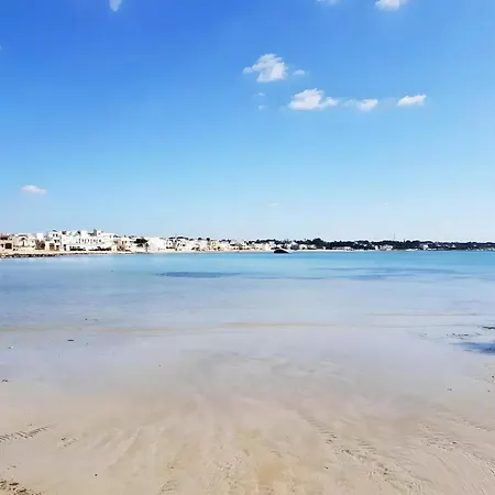White Private Near The Sea, Wifi *